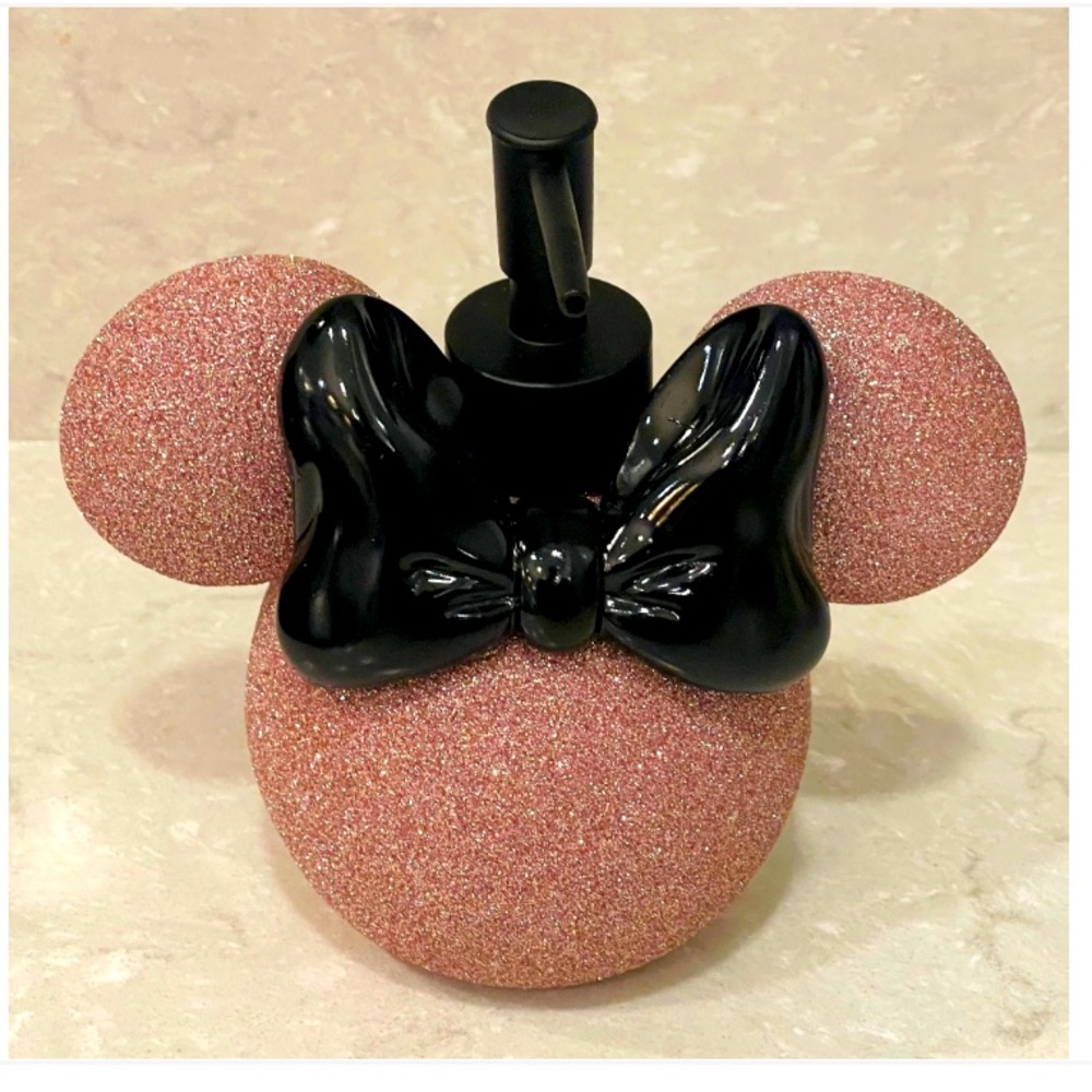 NEW Disney Minnie Mouse soap dispenser, glittering pink, black bow, cute gift!
